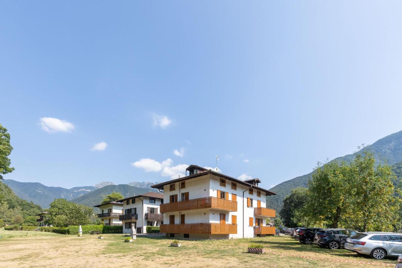 Casa Lori Apartment Pieve Di Ledro Exterior photo